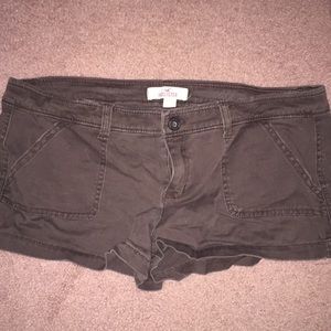 Brown size 11 Hollister stretch shorts